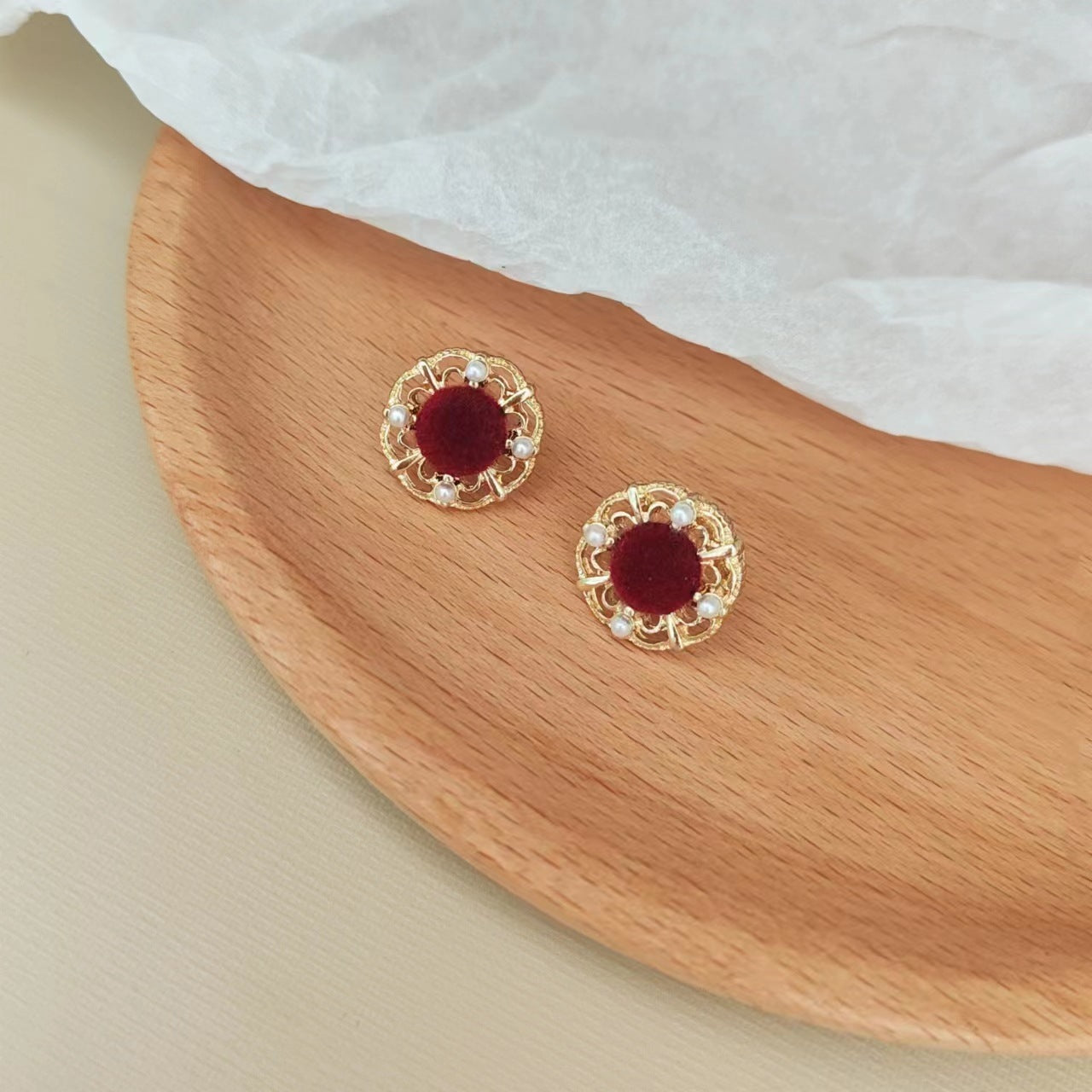 Sterling Silver Needle French Style Retro Exquisite Velvet Wine Red Stud Earrings Female Niche High Sense-Jewearrings