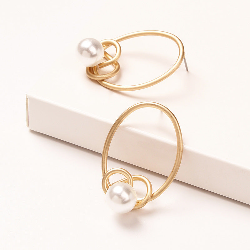 Simple Water Drop Pearl Gold Alloy Earrings Women's Fashion Temperament Earrings-Jewearrings