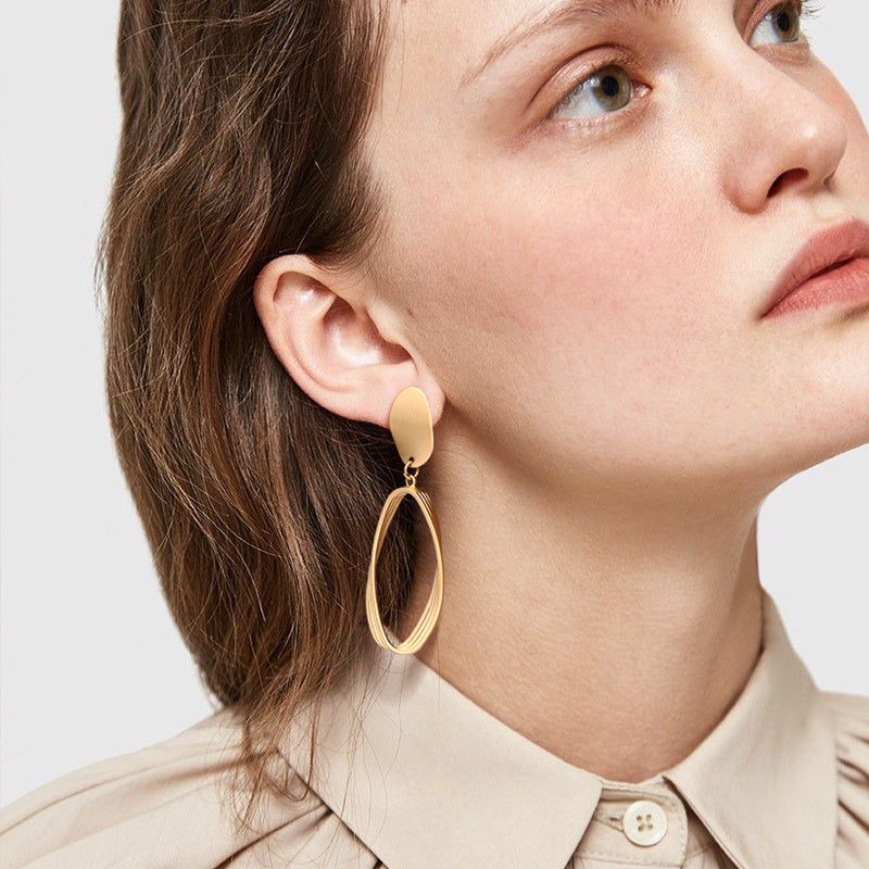 Women's matte metal hoop earrings-Jewearrings