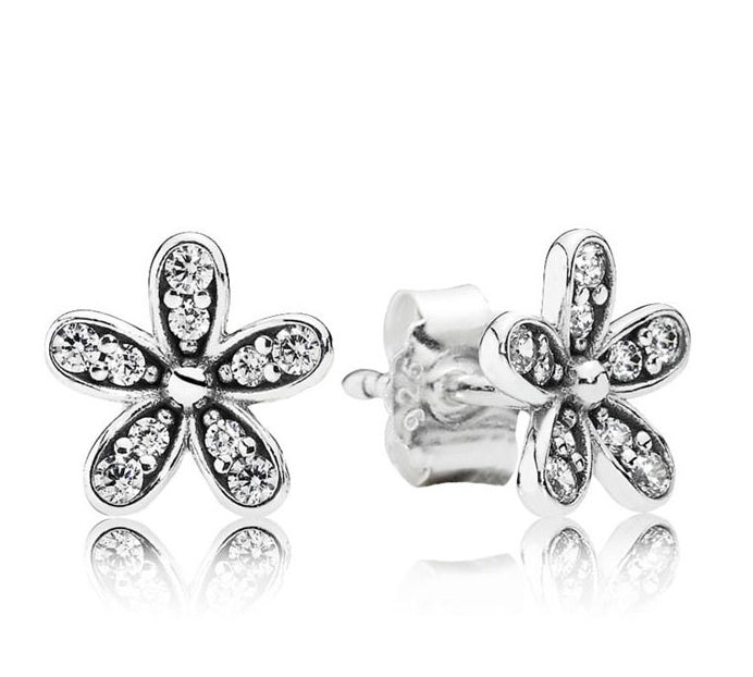 Daisy flower s925 silver five-leaf flower Thai silver diamond stud earrings-Jewearrings