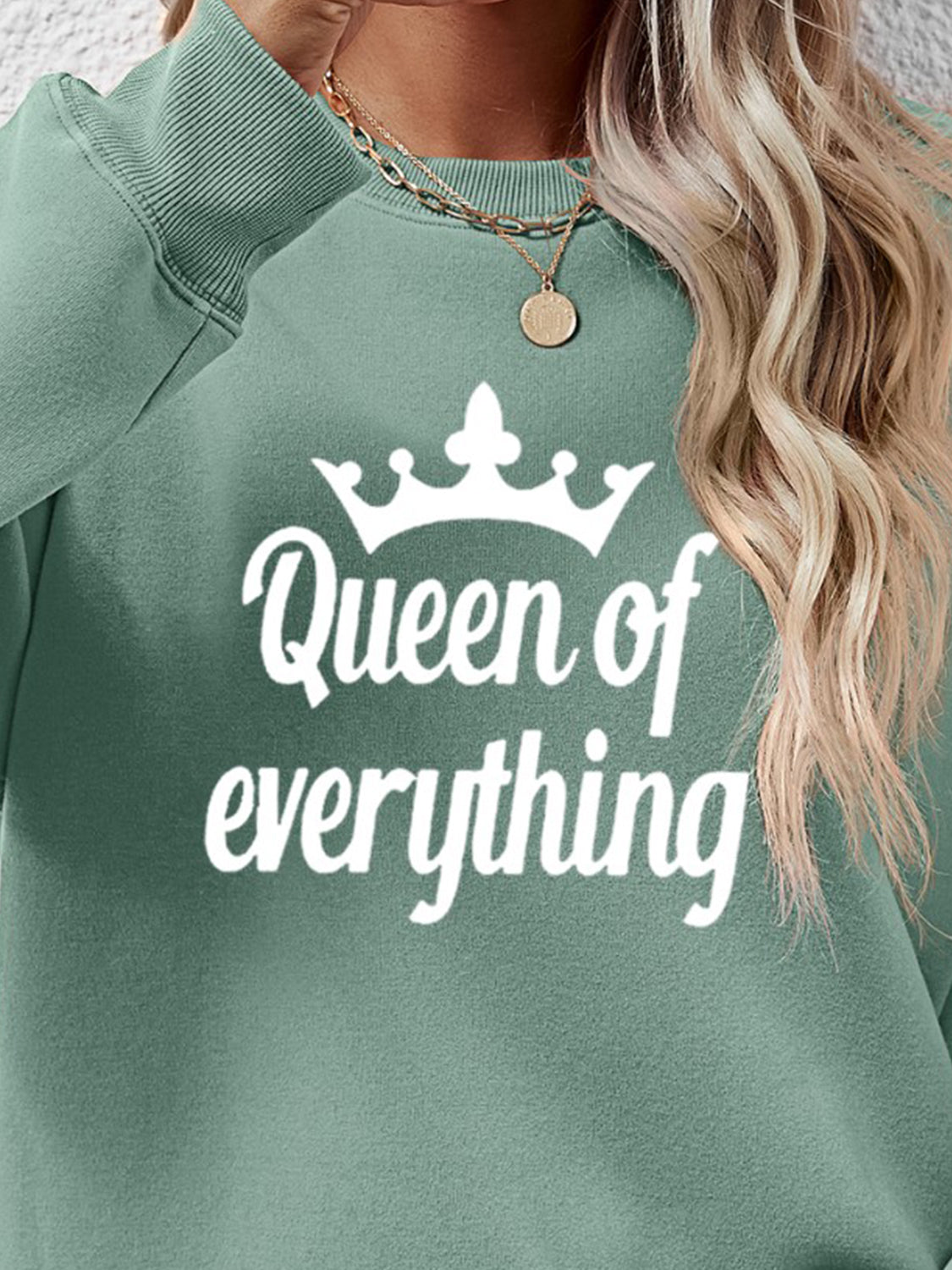 QUEEN OF EVERYTHING Round Neck Sweatshirt-Jewearrings