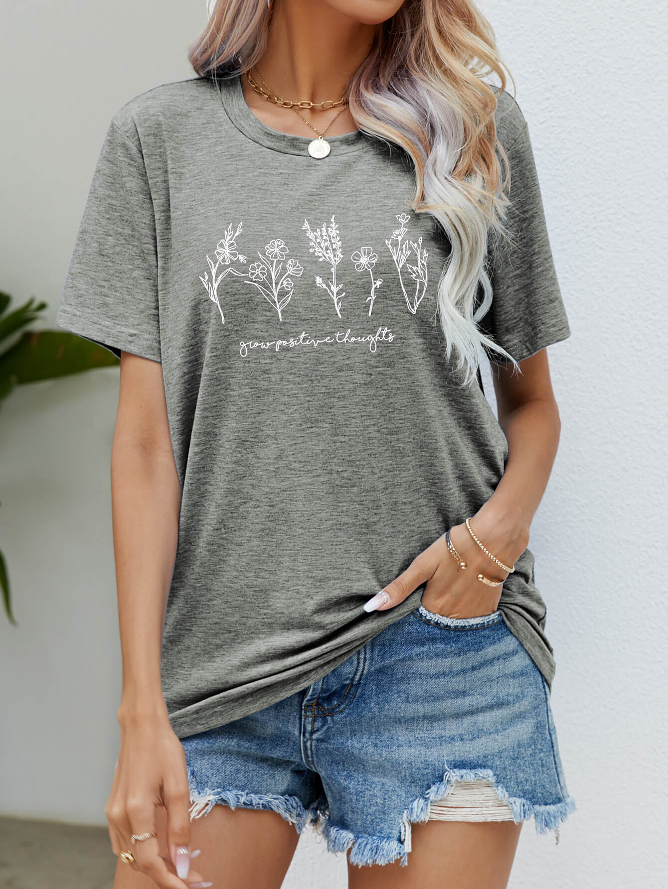 Graphic Round Neck Short Sleeve Tee-Jewearrings