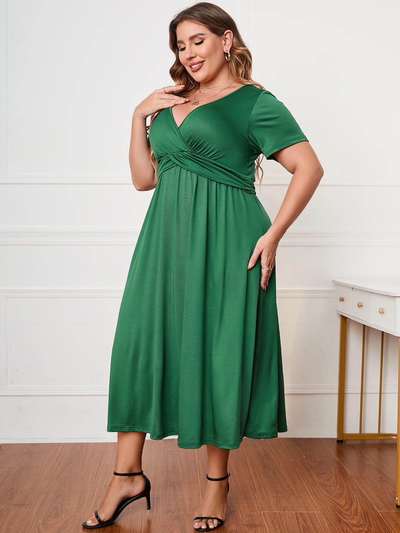 Plus Size Short Sleeve Surplice Neck Midi Dress-Jewearrings