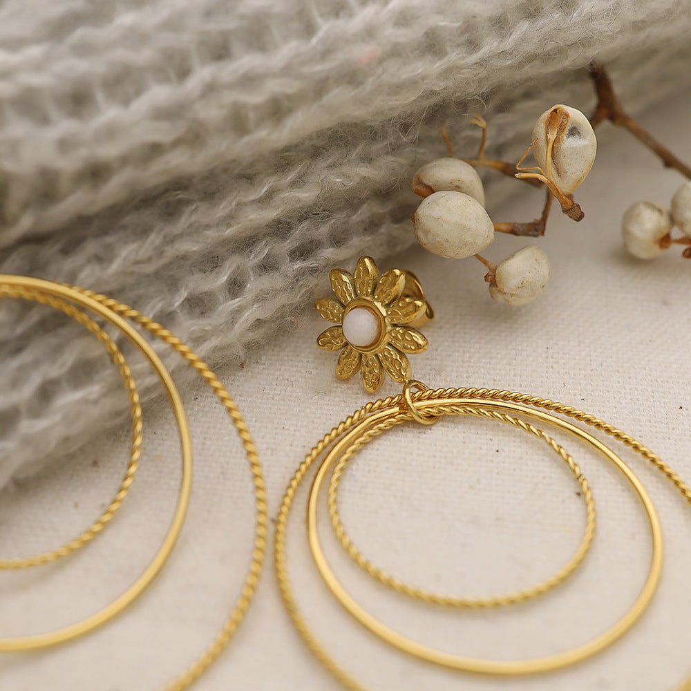 18K Gold Circle Flower Earrings-Jewearrings