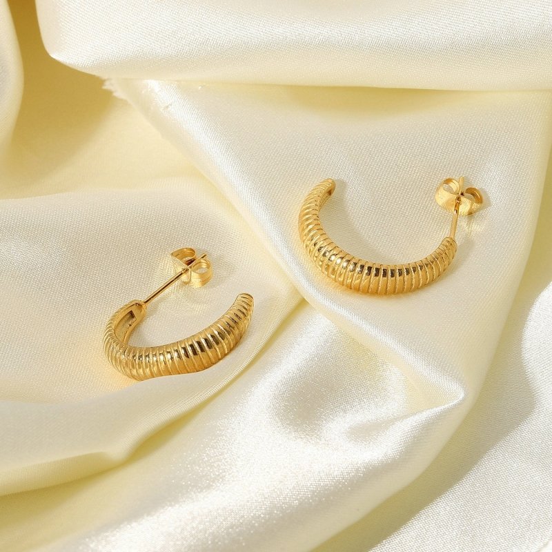 18K Gold-plated Croissant Earrings Stainless Steel Thin C-shaped Hoop Earrings Female Jewelry-Jewearrings