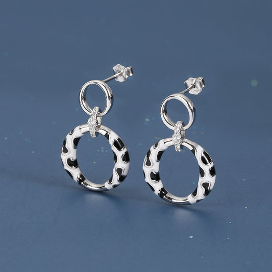 Trendy Leopard Print Stud Earrings in Sterling Silver-Jewearrings