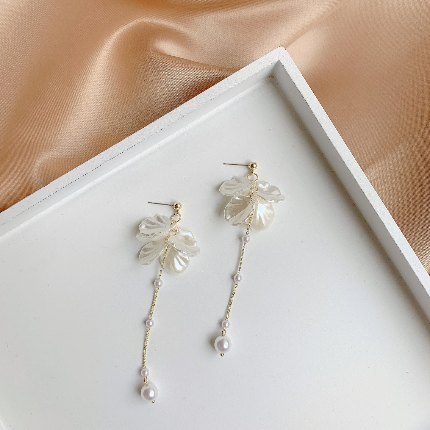 Simple And Versatile Pearl Earrings Female-Jewearrings