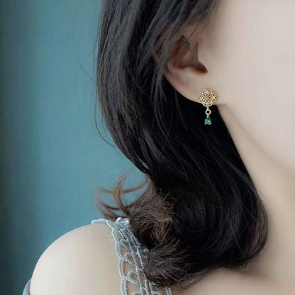 Silver Plated Emerald Stud Earrings Chinese Vintage Lace-Jewearrings