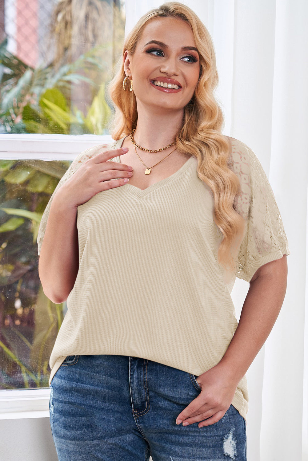 Plus Size Spliced Lace V-Neck Top-Jewearrings