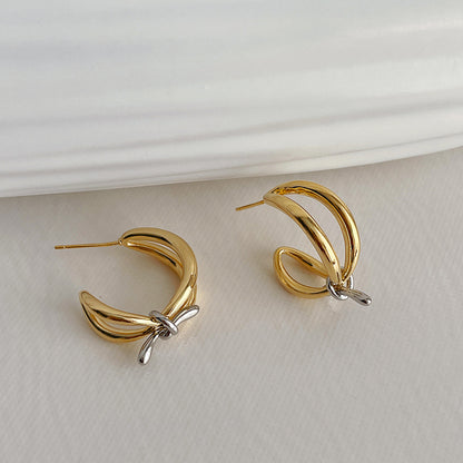 Women's Elegant Gold And Silver Contrast Color C Earrings-Jewearrings