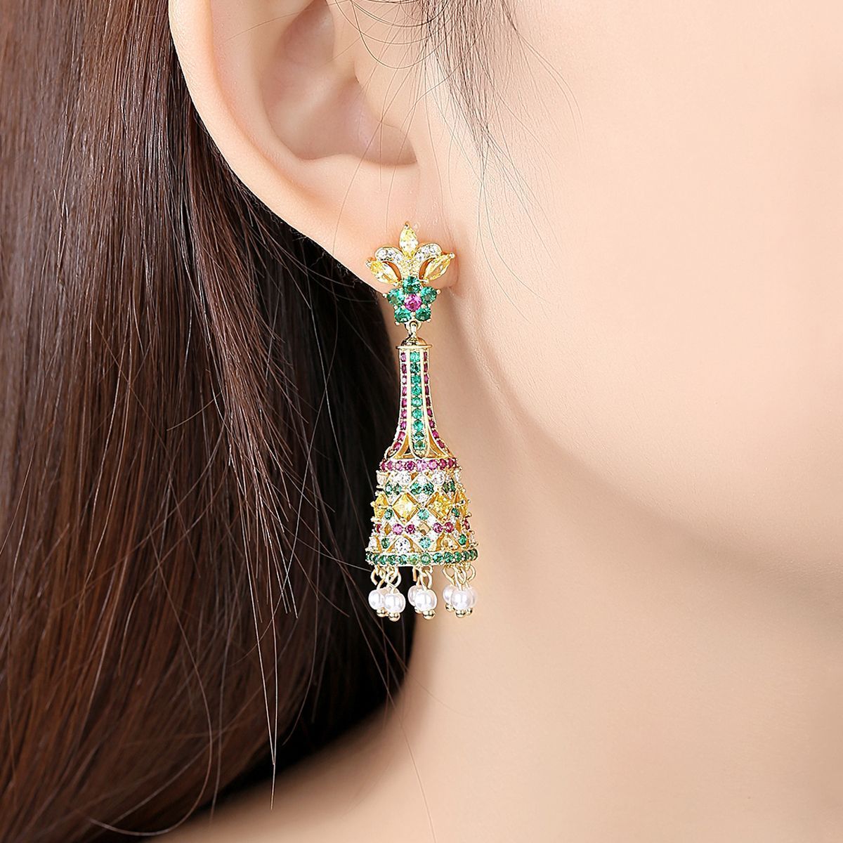 Jinse Jin Margin Earrings New Creative Retro Color Long Bells Pearl Female Palace Banquet Earrings Earrings-Jewearrings