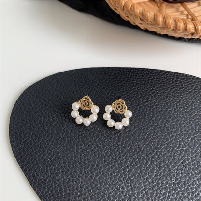 French Retro Stud Earrings are Fashionable and Sweet-Jewearrings