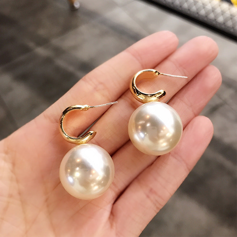 Large pearl earrings-Jewearrings