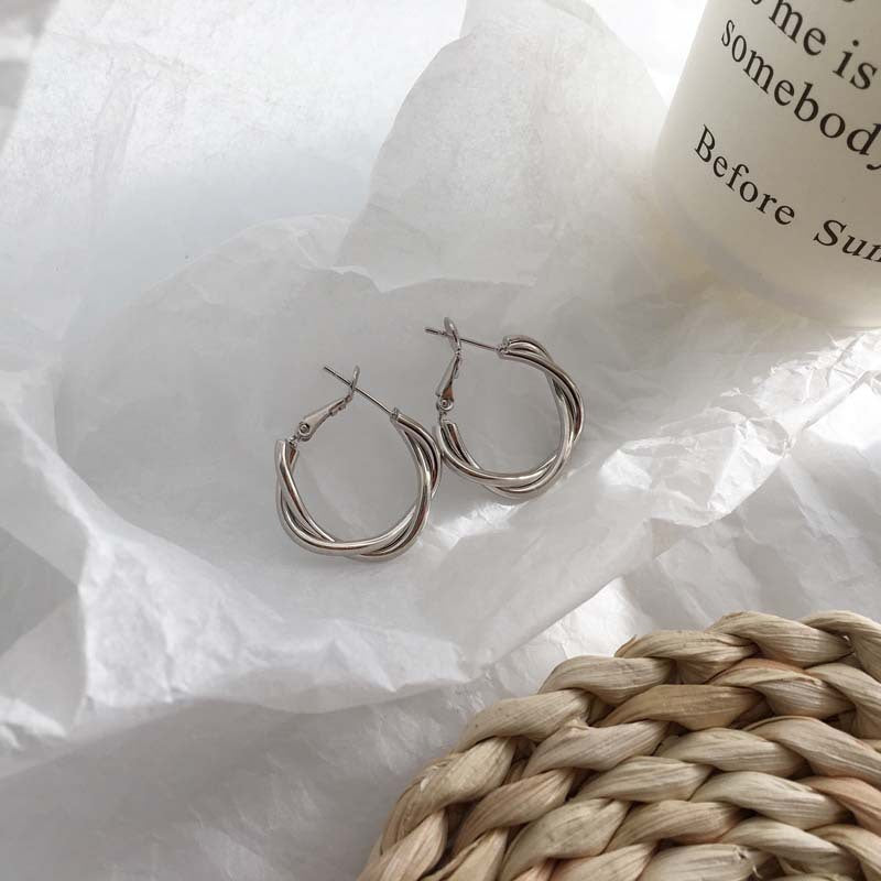 Silver Needle Simple And Small Stud Earrings Love-Jewearrings