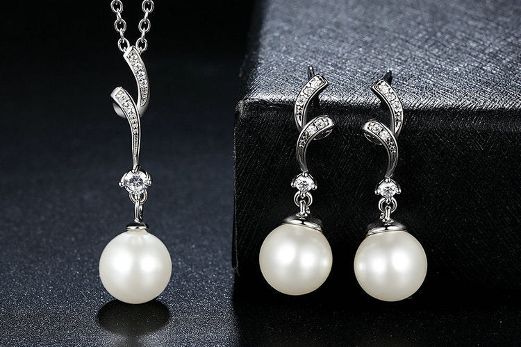 Pearl earrings-Jewearrings