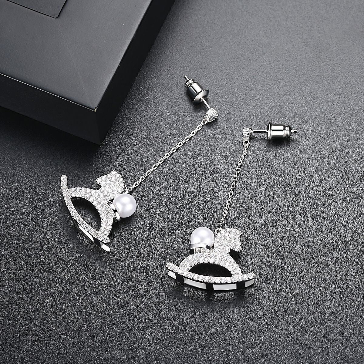 Rocking Horse Earrings Zircon Korean Fashion Long Pearl Women's Earrings-Jewearrings