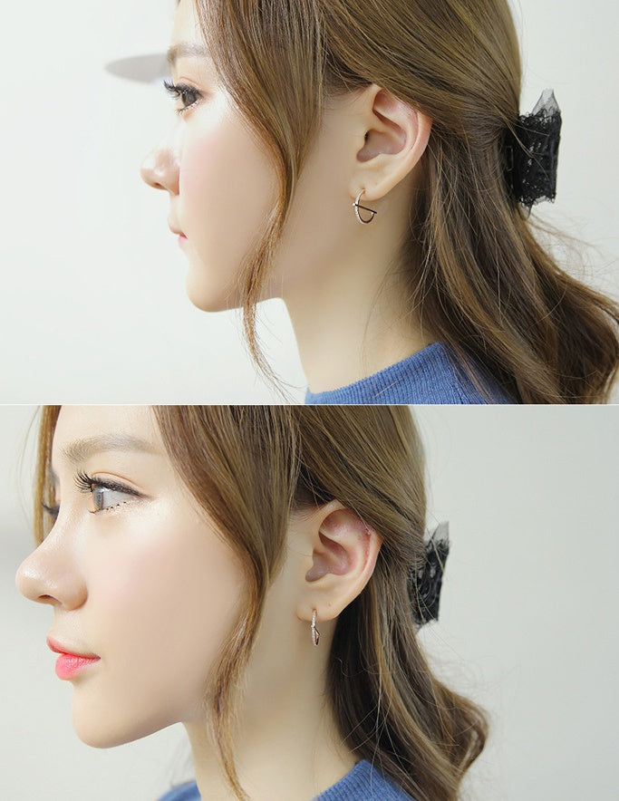 Han Jinying Korean version S925 sterling silver studs fashion personality CHIC wind simple micro zircon geometric Earrings-Jewearrings