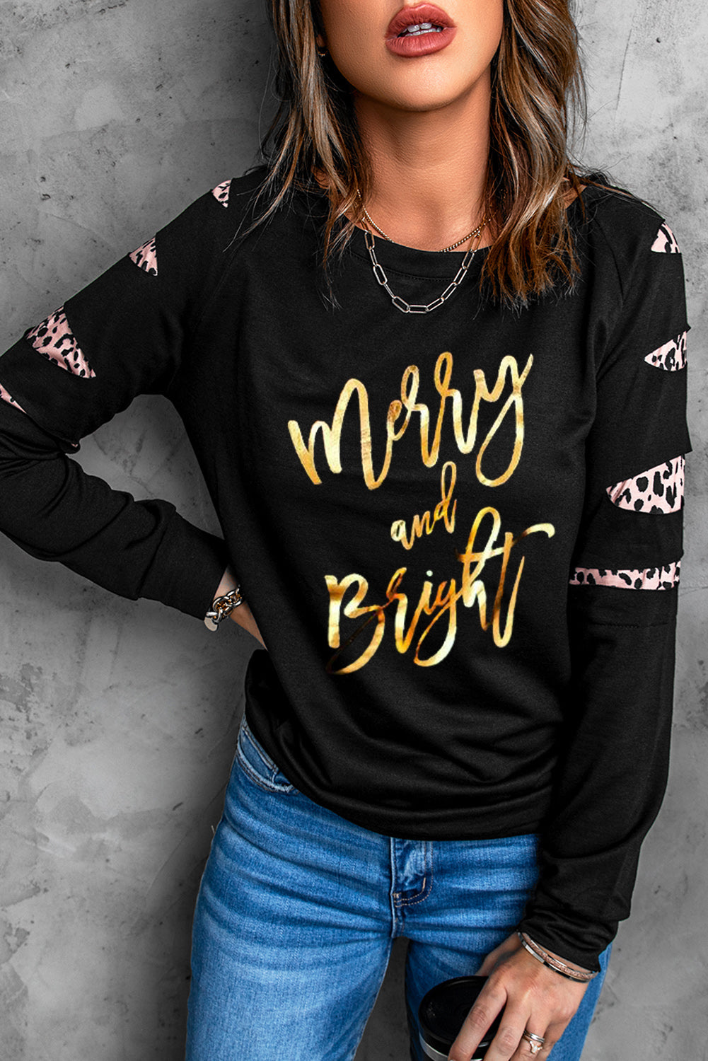 MERRY AND BRIGHT Graphic Long Sleeve Top-Jewearrings