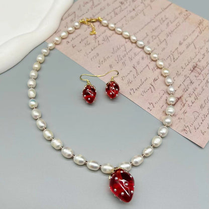 Western Advanced Freshwater Pearl Light Luxury Fruit Strawberry Sweet Temperament Necklace And Earrings Suite-Jewearrings