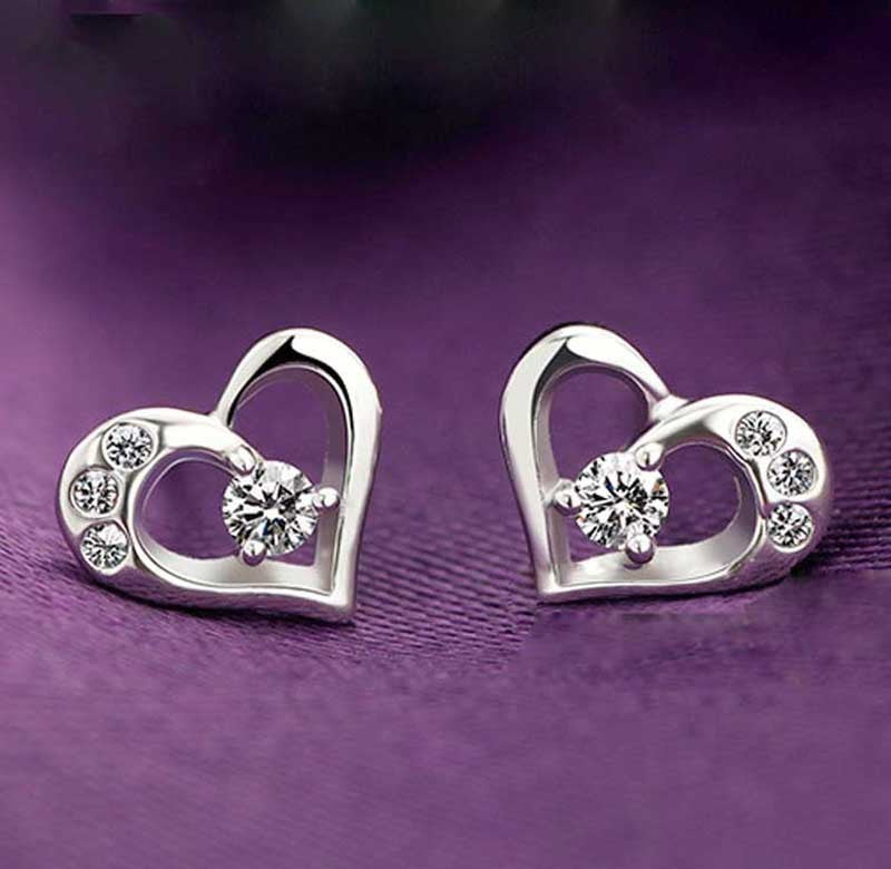 Women's Simple Heart 925 Sterling Silver Stud Earrings-Jewearrings