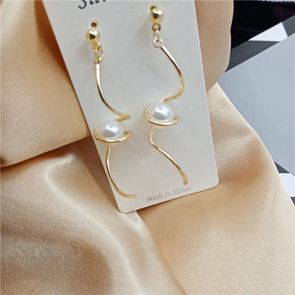 Spiral pearl earrings-Jewearrings