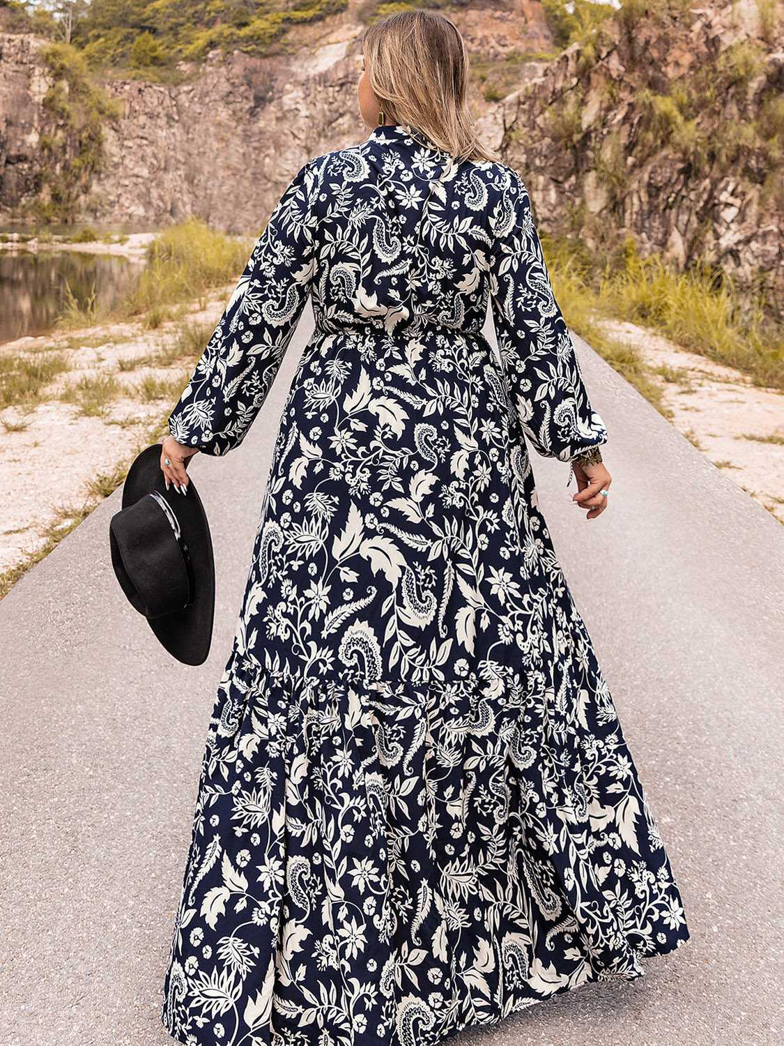 Plus Size Long Sleeve Maxi Dress-Jewearrings