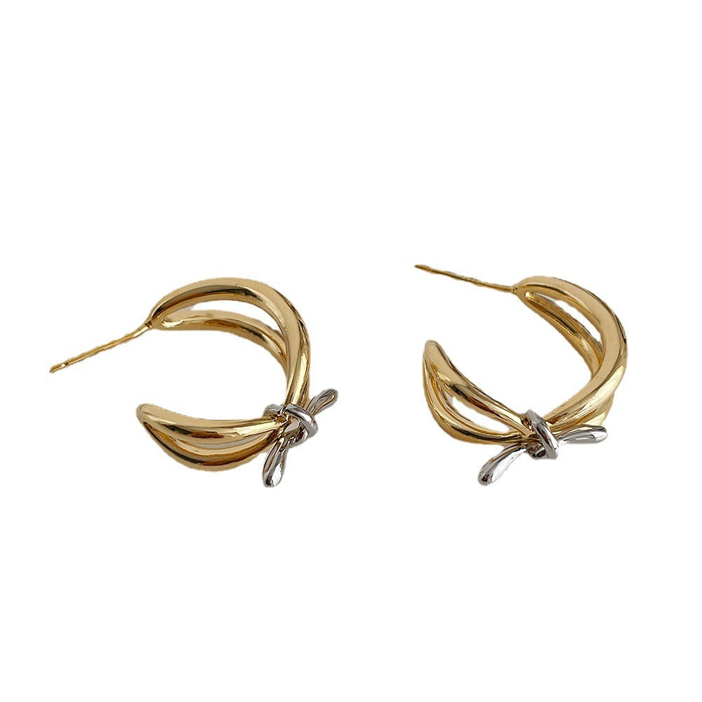 Women's Elegant Gold And Silver Contrast Color C Earrings-Jewearrings