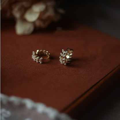 Small Leaves Pearl Ear Clip Refined Grace Japanese And Korean Earrings-Jewearrings