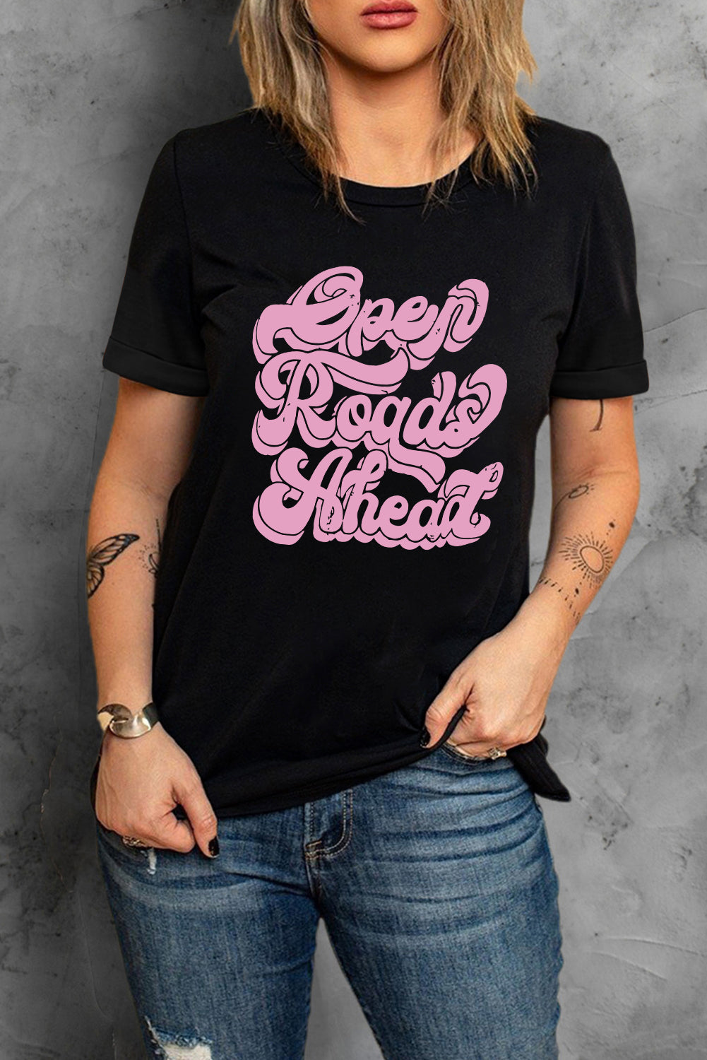 Round Neck Short Sleeve OPEN ROADS AHEAD Graphic Tee-Jewearrings