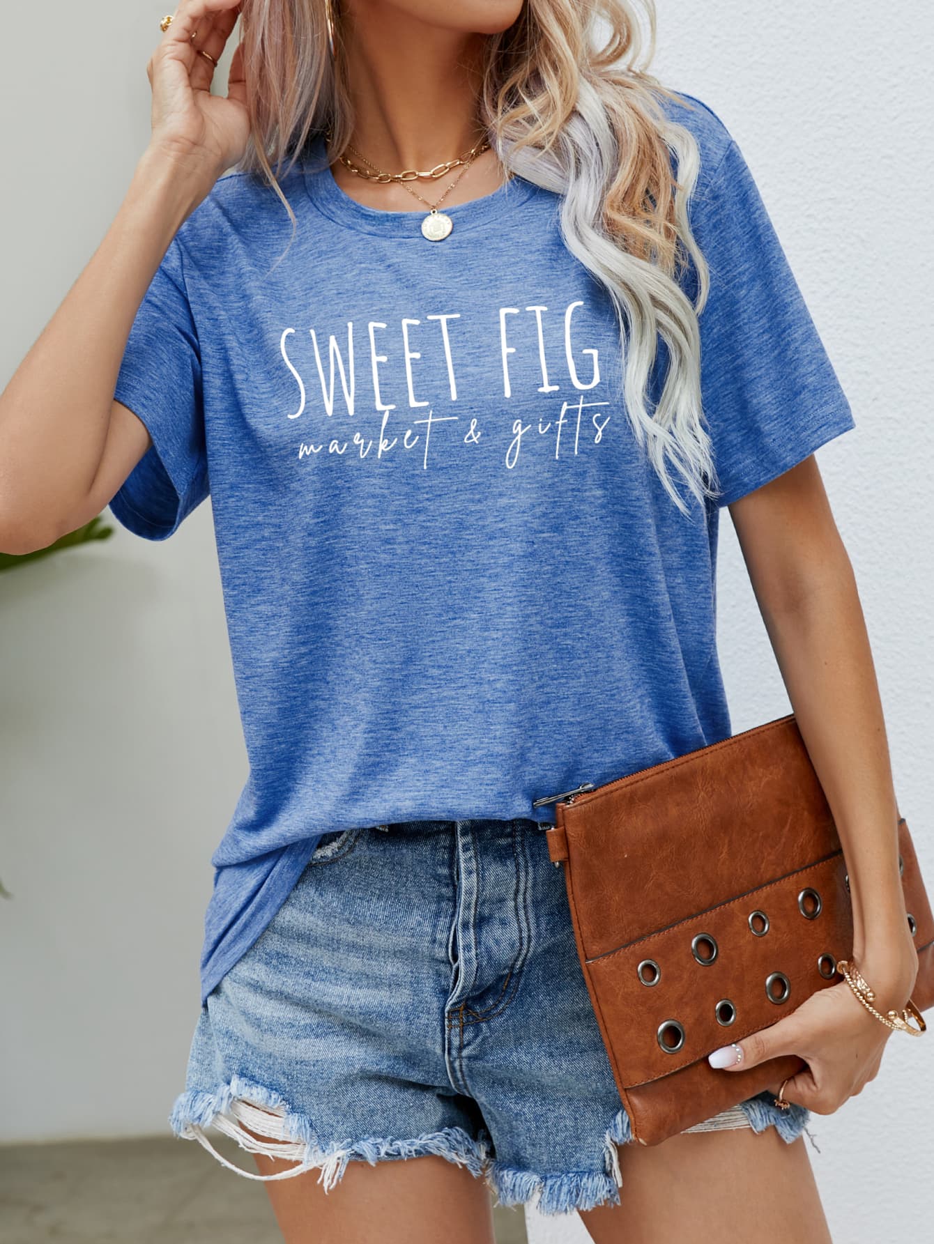 SWEET FIG MARKET & GIFTS Graphic Tee-Jewearrings