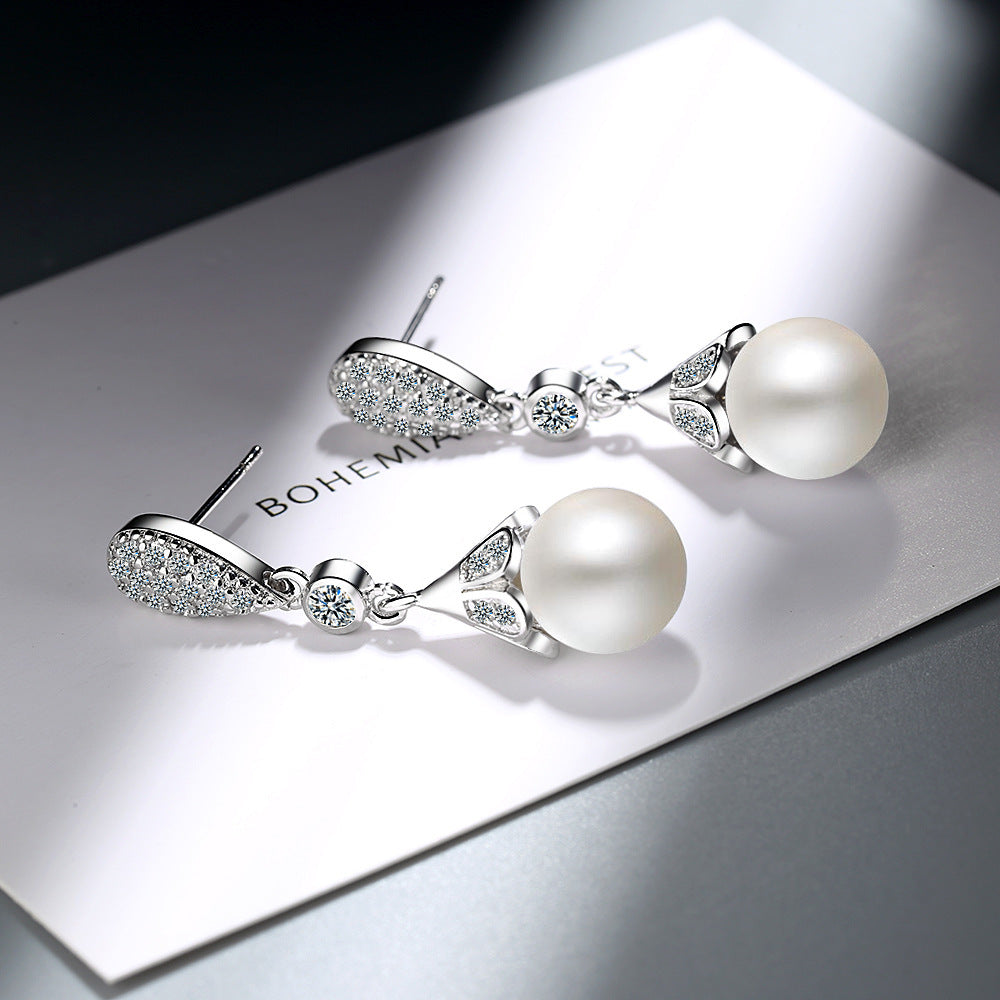 Long pearl earrings-Jewearrings