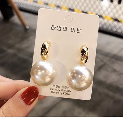 Large pearl earrings-Jewearrings