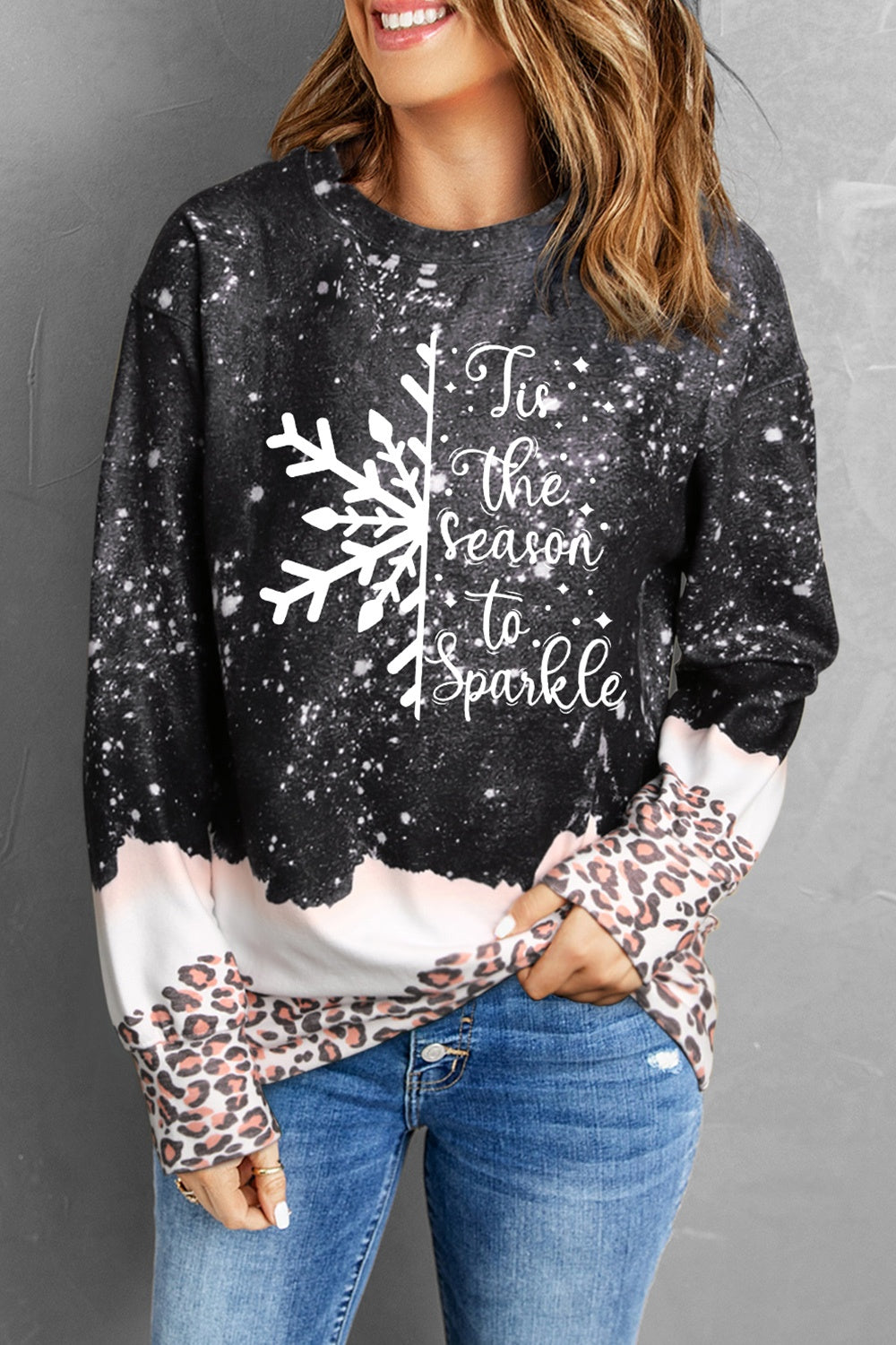 Graphic Leopard Round Neck Long Sleeve Sweatshirt-Jewearrings