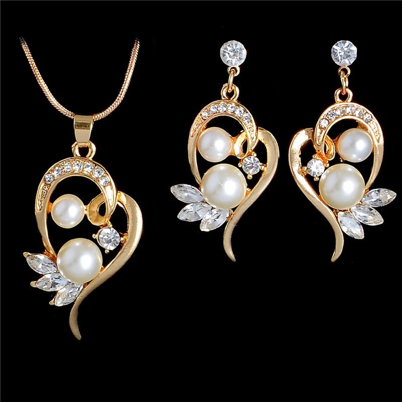 Two-piece pearl necklace and earrings-Jewearrings