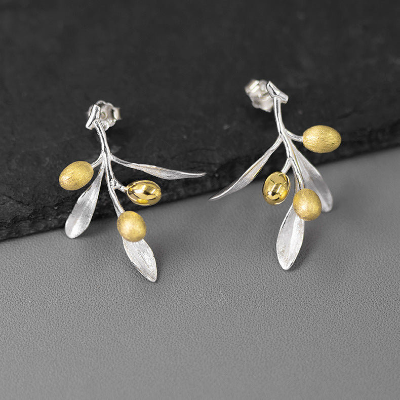 The Taste Of Love Sterling Silver Natural And Elegant Olive Branch Stud Earrings-Jewearrings