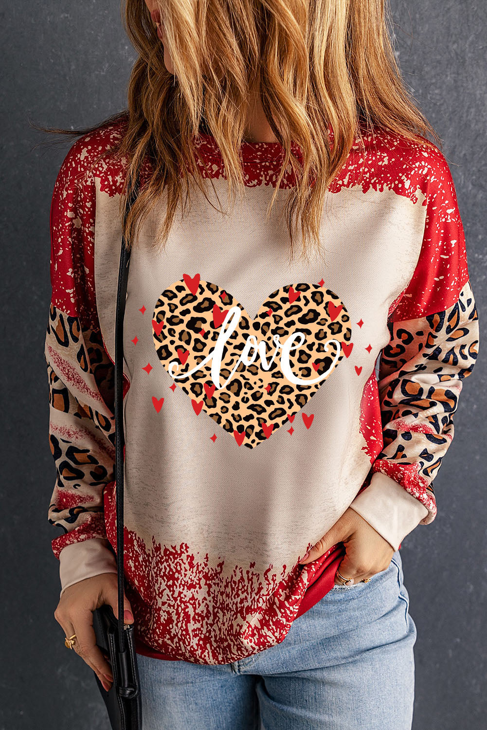 LOVE Heart Leopard Round Neck Sweatshirt-Jewearrings