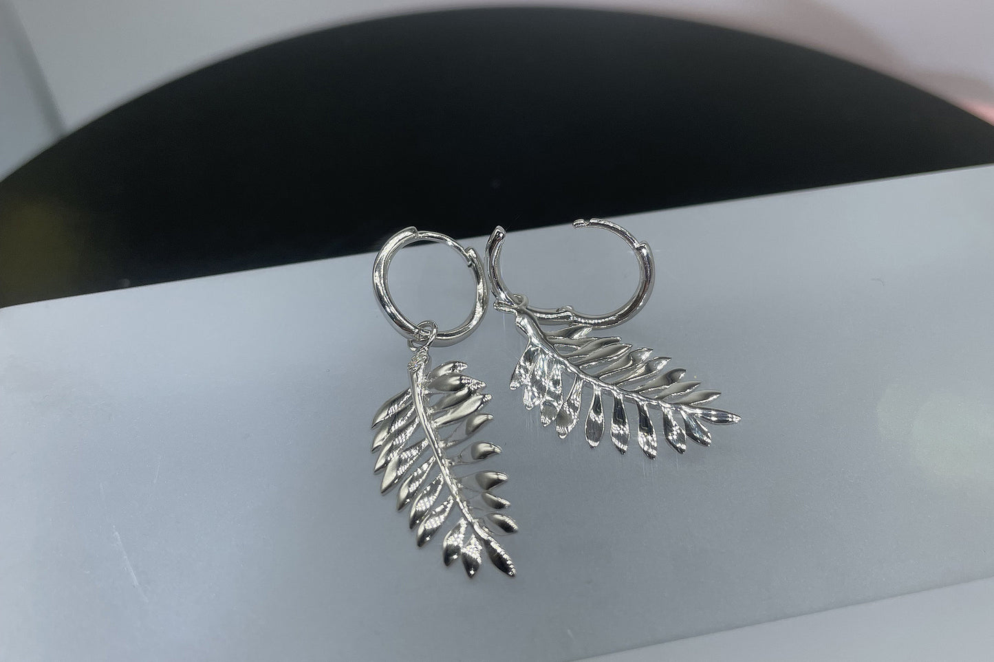 925 Sterling Silver Leaves Moissanite Ear Clips Earrings-Jewearrings