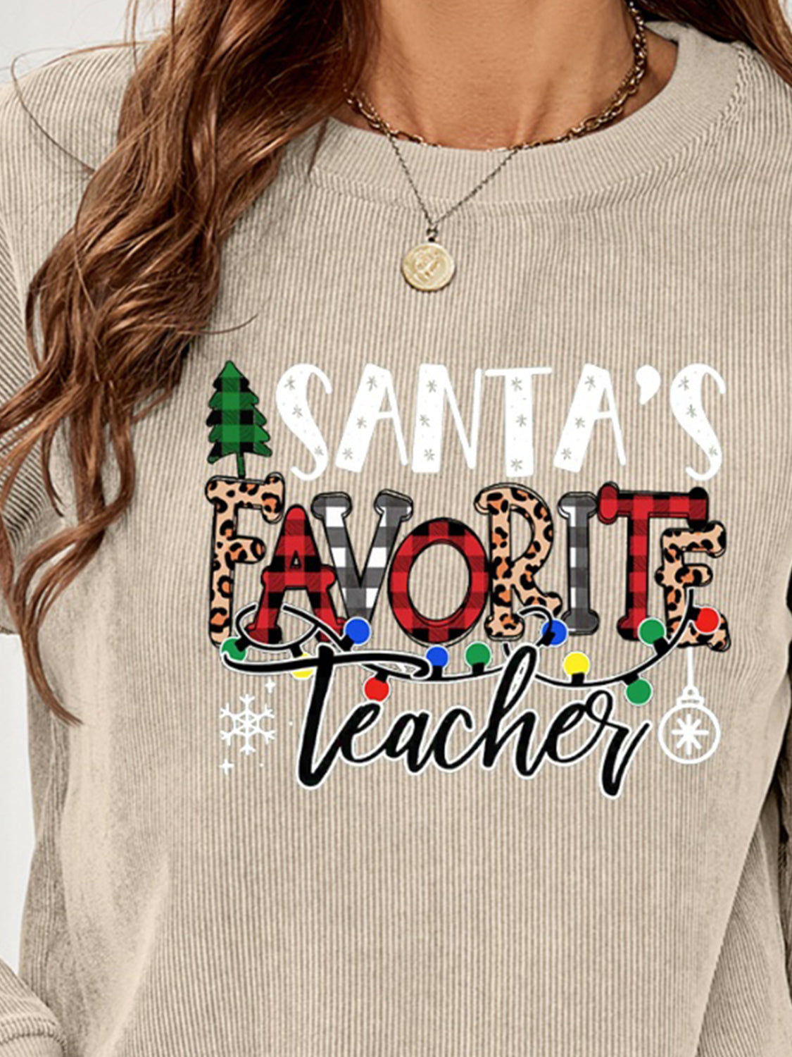 SANTA'S FAVORITE TEACHER Graphic Sweatshirt-Jewearrings