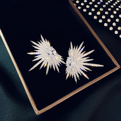 Silver Needle Luxury Net Red Tide Zircon Stud Earrings Atmospheric Fashion-Jewearrings