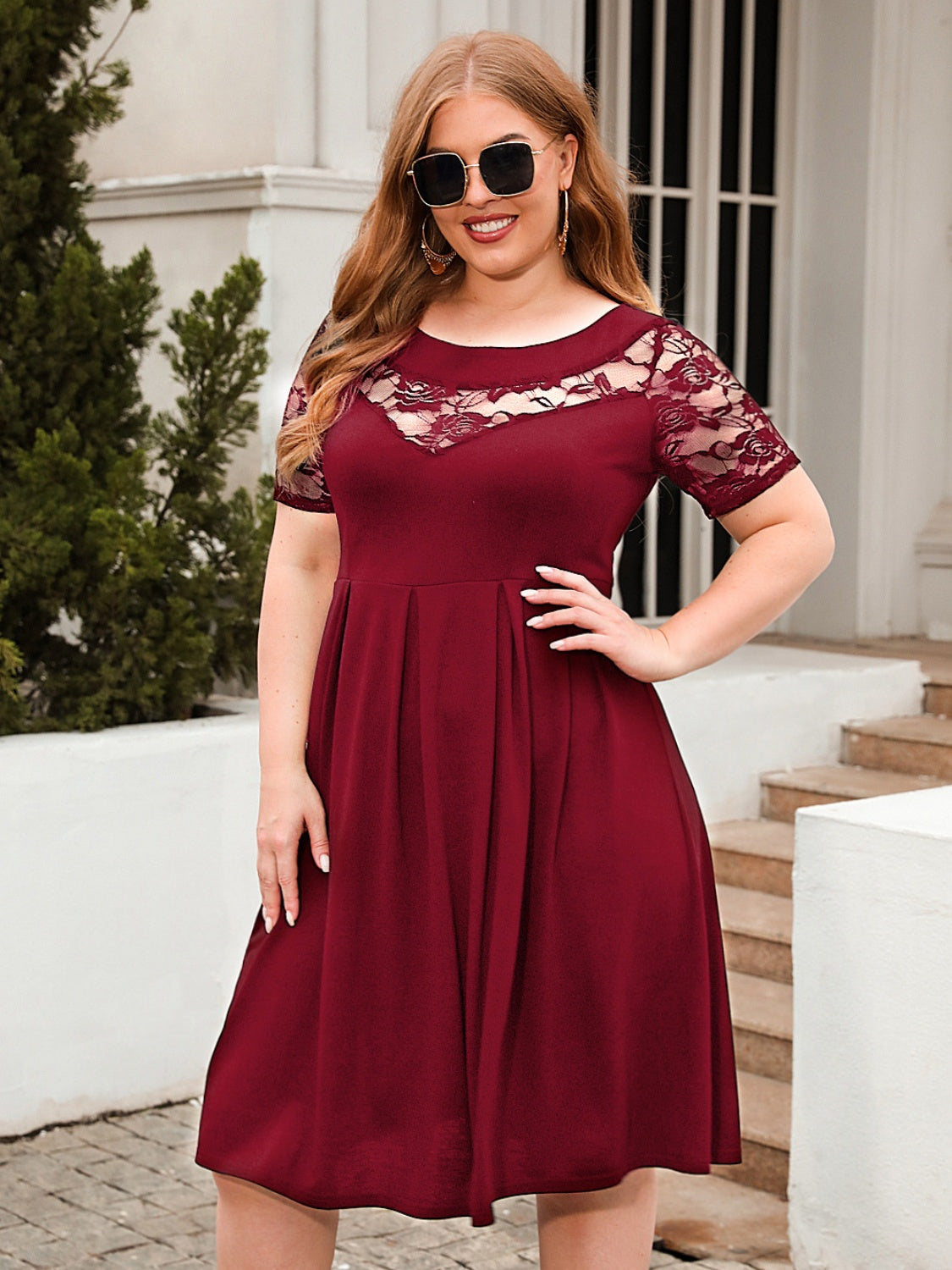 Plus Size Ruched Round Neck Short Sleeve Dress-Jewearrings