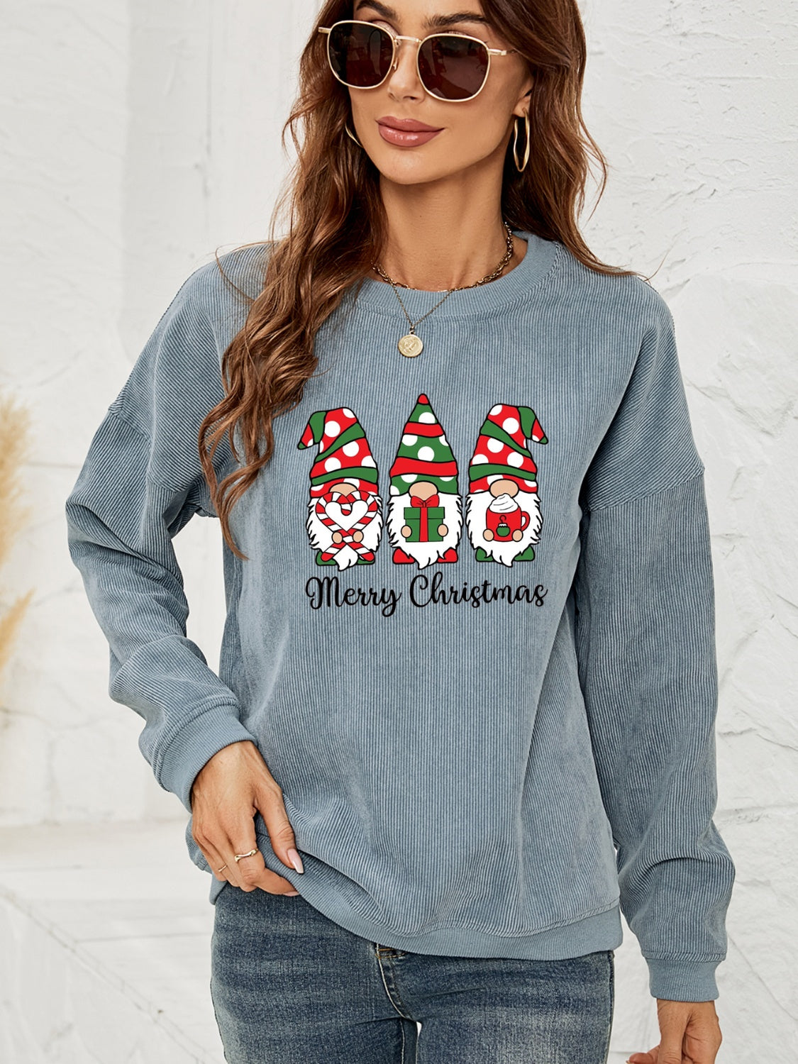 MERRY CHRISTMAS Graphic Sweatshirt-Jewearrings