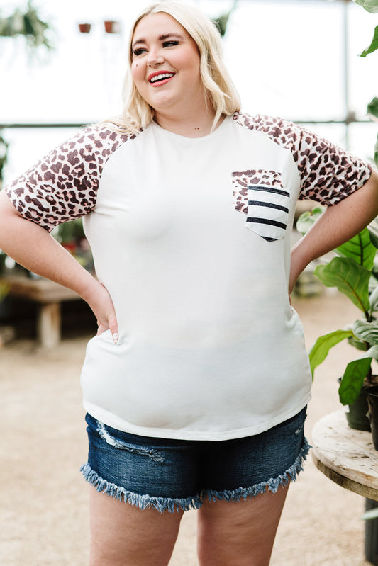 Plus Size Mixed Print Contrast Tee Shirt-Jewearrings