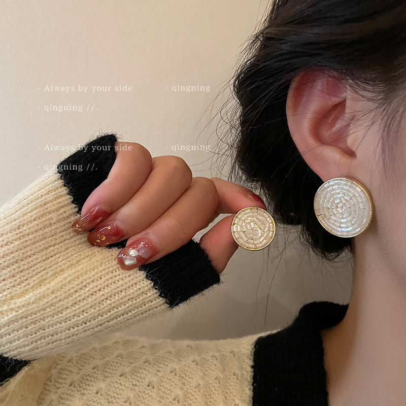 Silver Needle Rice Bead Round Earrings Women French Retro-Jewearrings