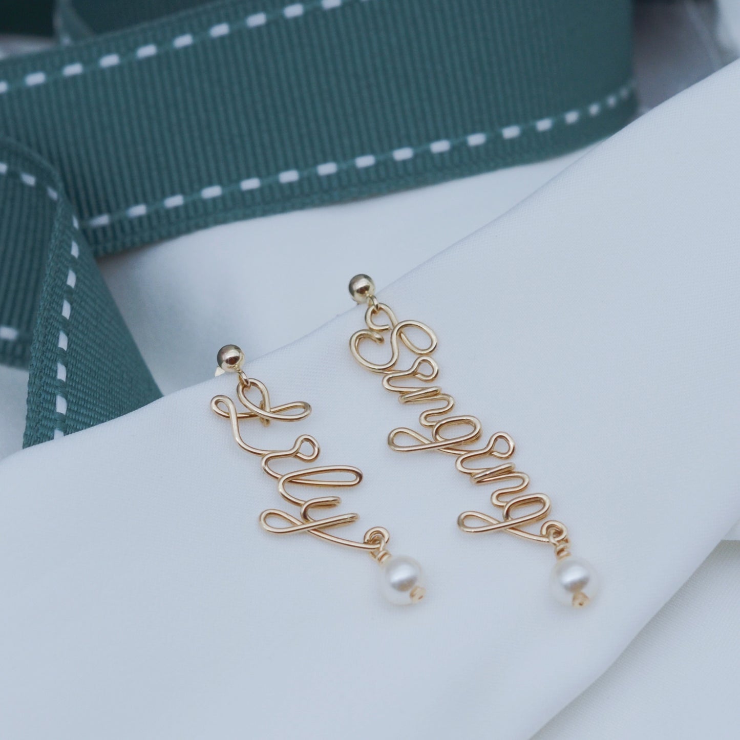 New Name Letter English Pearl Earrings-Jewearrings