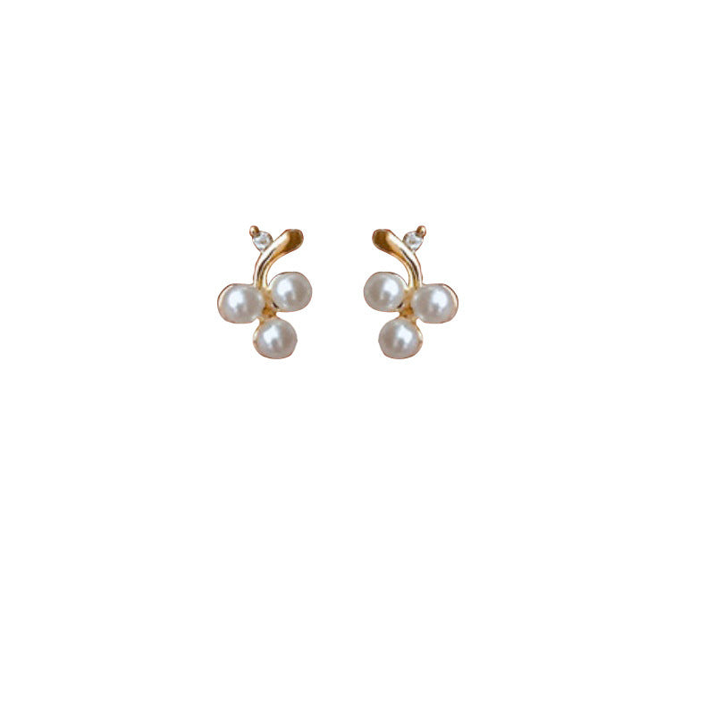 Simple Elegant Small Grape Pearl Stud Earrings Small-Jewearrings