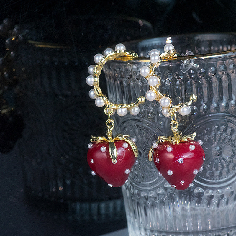 Original Retro Pearl Strawberry Earrings For Women Special-interest Design-Jewearrings