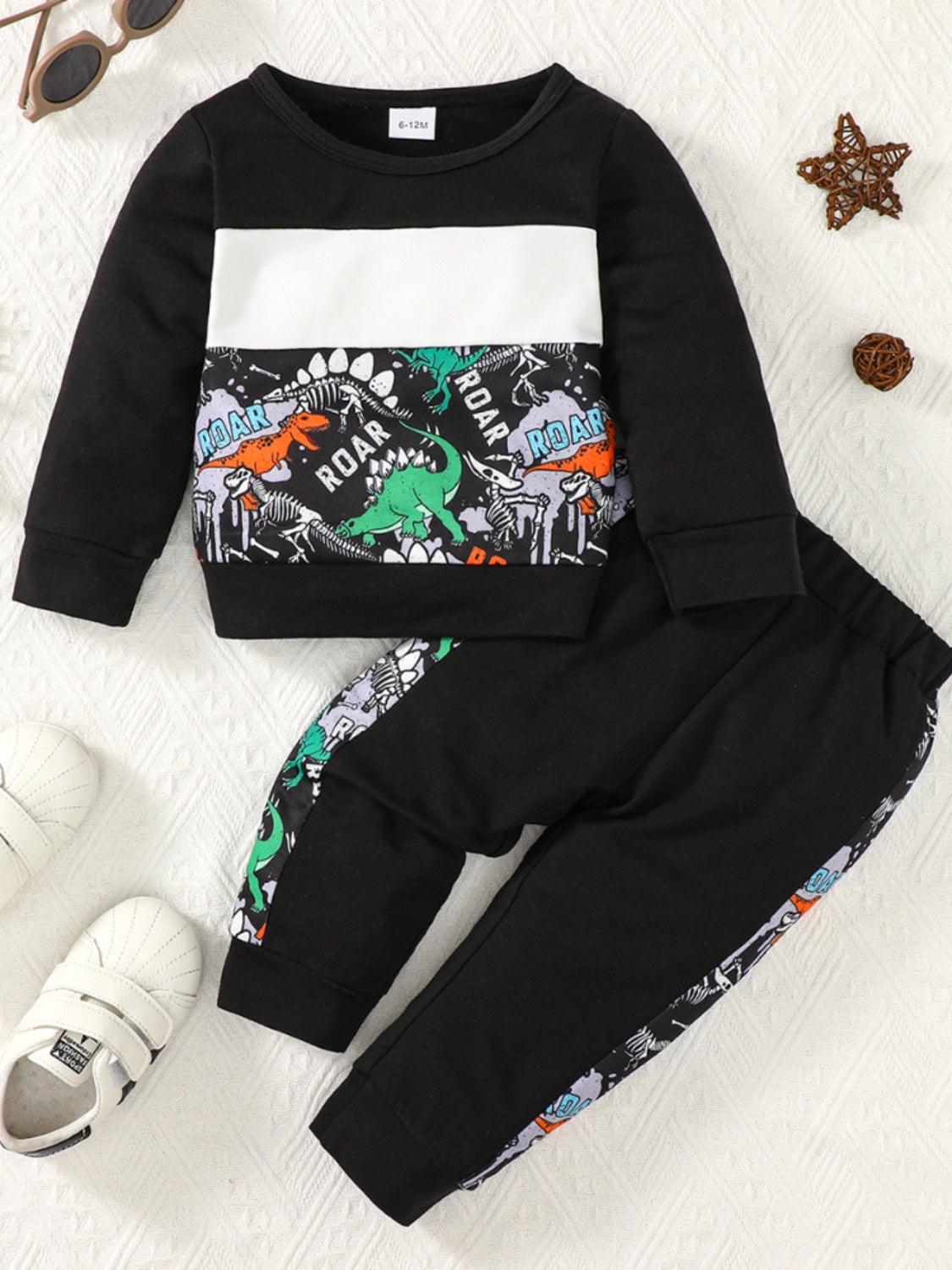 Long Sleeve Sweatshirt and Sweatpants Set-Jewearrings