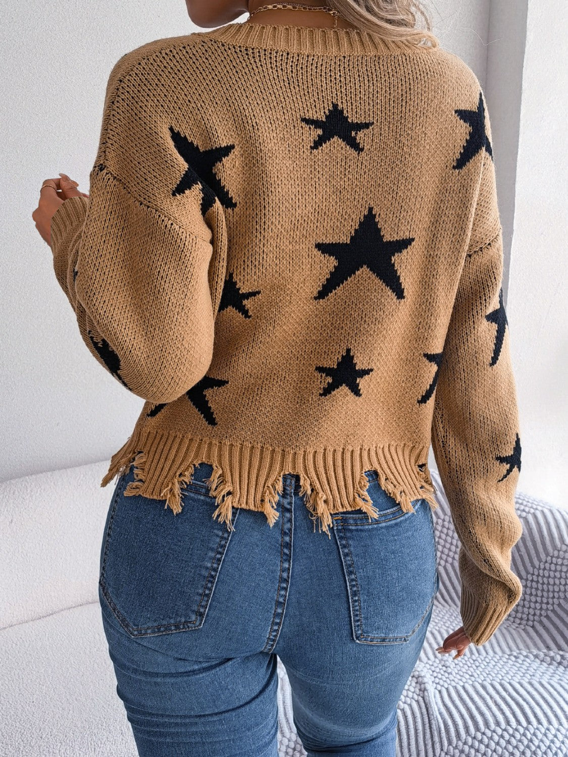 Star Pattern Distressed V-Neck Cropped Sweater-Jewearrings