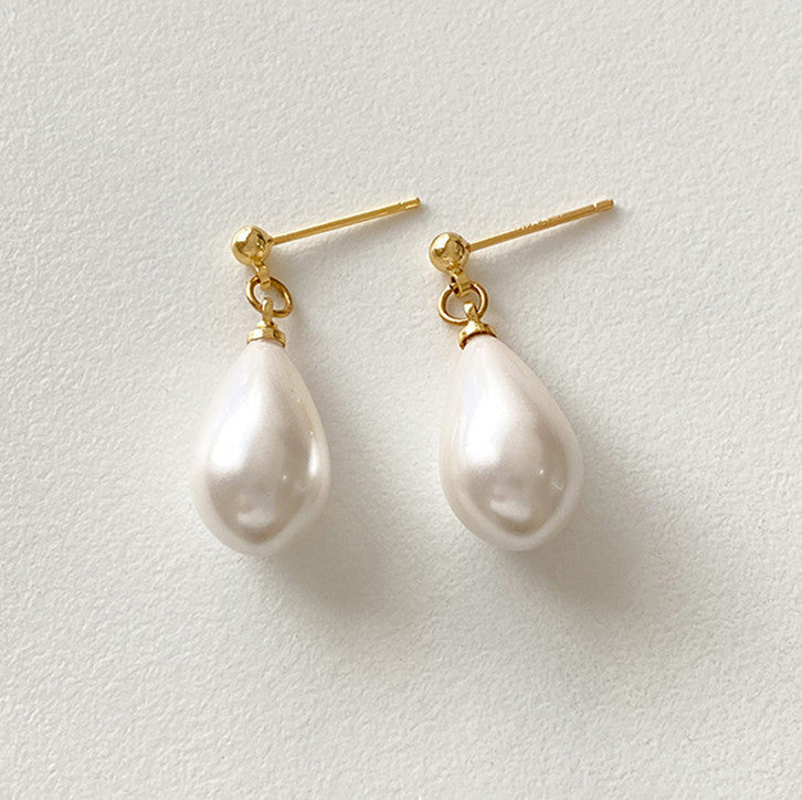 Vintage Water Drop Pearl Stud Earrings For Women Fashion-Jewearrings