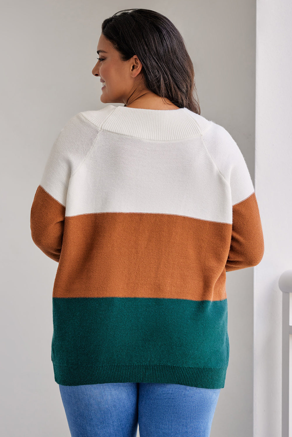 Plus Size Color Block Long Sleeve Sweater-Jewearrings